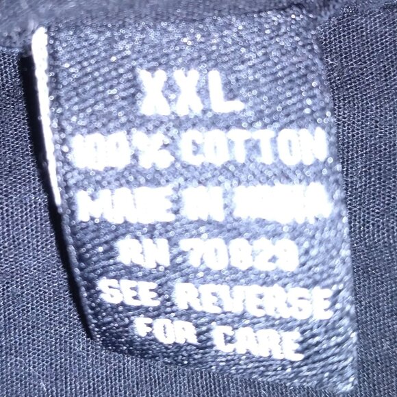 Carbon Black Men’s Button-Up Shirt XXL Black Crest Design 2000s Streetwear Y2K - Picture 10 of 15